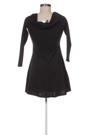 Šaty  H&M Divided, Velikost M, Barva Černá, Cena  74,00 Kč
