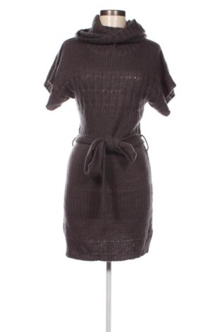 Kleid Stradivarius, Größe M, Farbe Grau, Preis 8,07 €