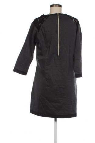 Kleid Trigema, Größe L, Farbe Grau, Preis 6,16 €