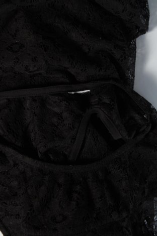 Kleid Vero Moda, Größe M, Farbe Schwarz, Preis 3,06 €
