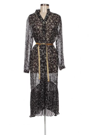 Kleid Wiya, Größe M, Farbe Mehrfarbig, Preis 6,62 €
