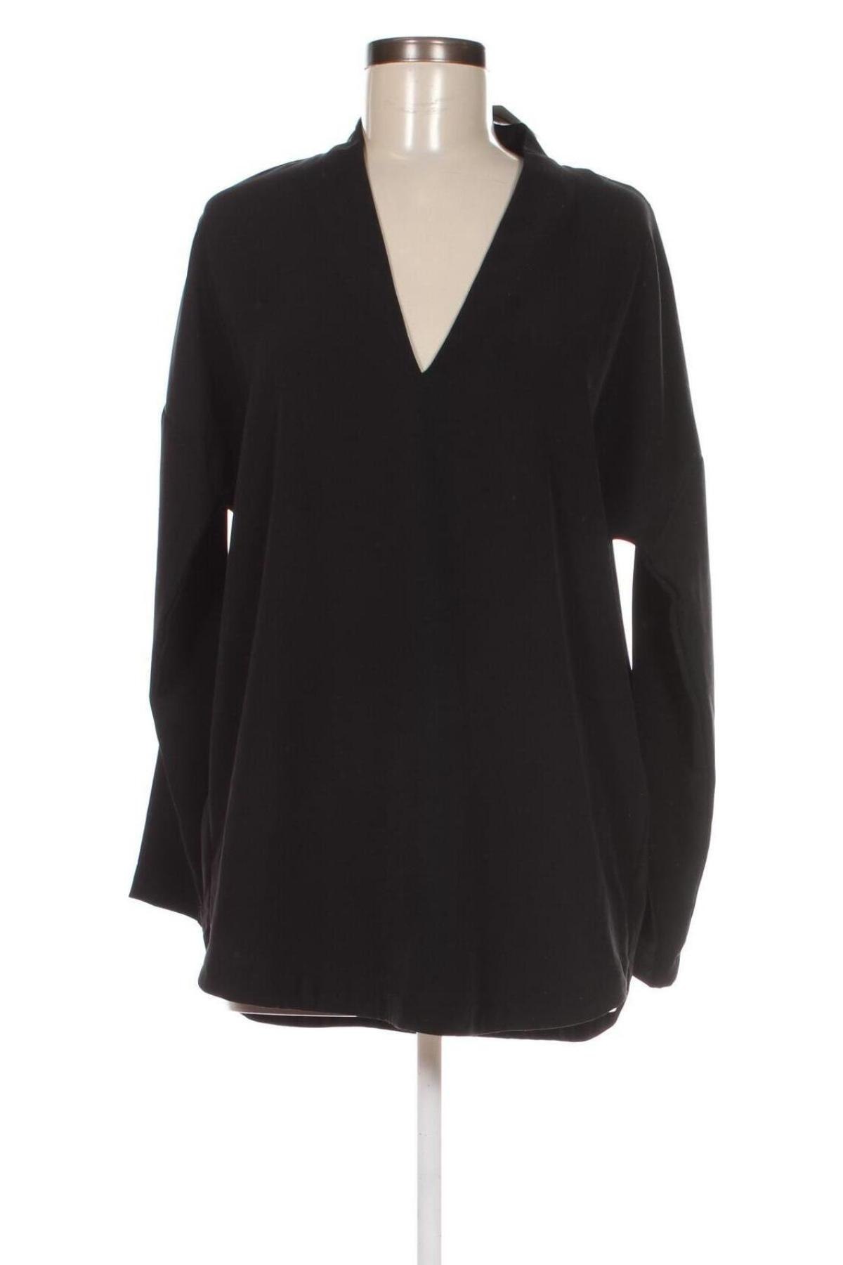 Damen Shirt Gina Tricot, Größe M, Farbe Schwarz, Preis € 2,92