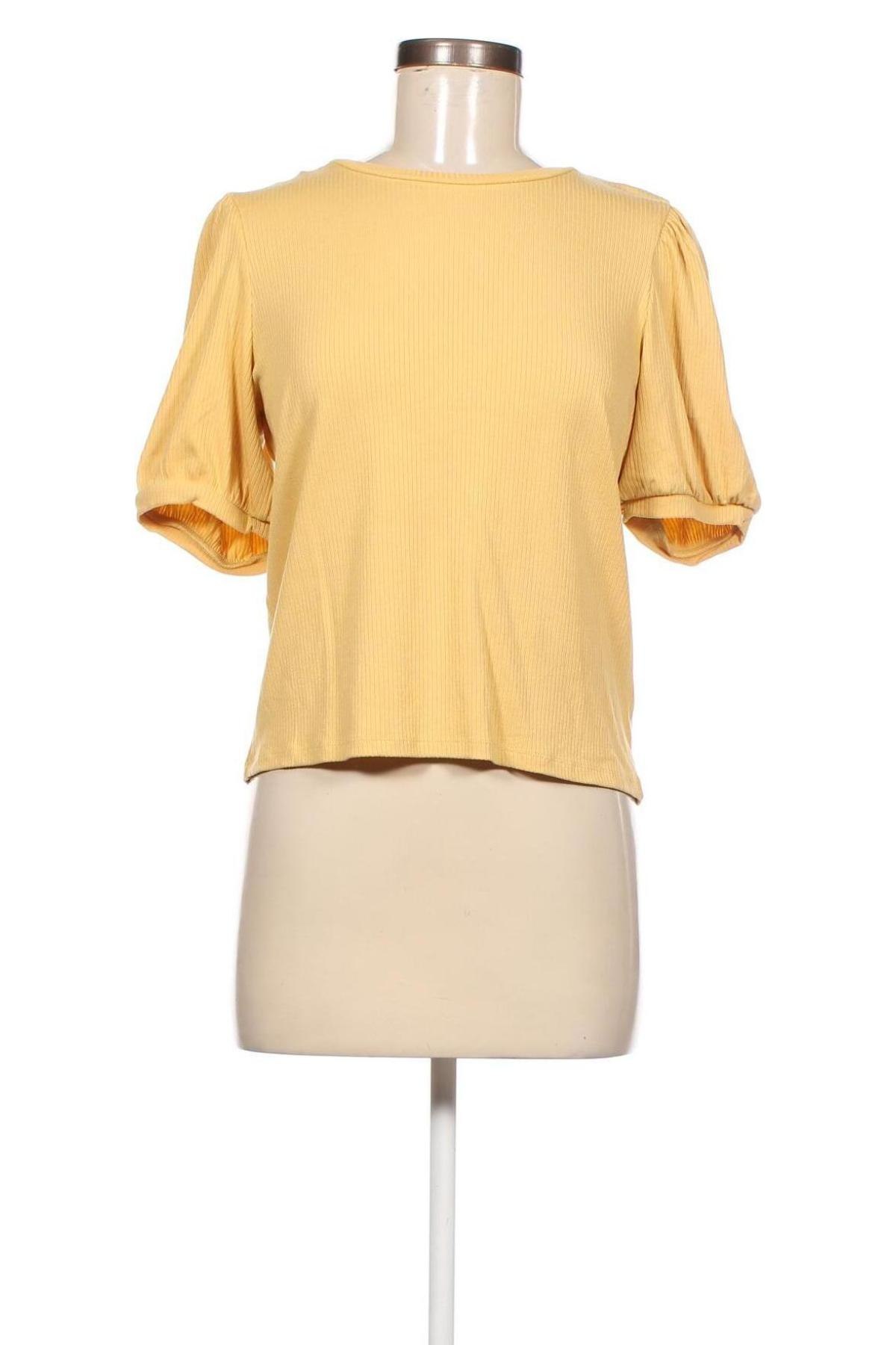 Дамска блуза Object, Размер S, Цвят Жълт, Цена 20,15 лв.