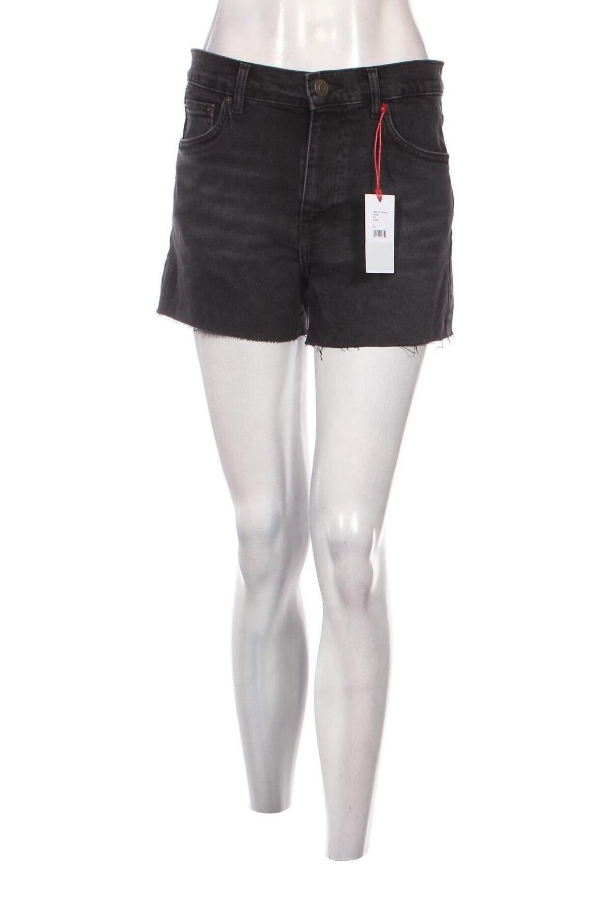 Pantaloni scurți de femei BDG, Mărime M, Culoare Gri, Preț 189,47 Lei