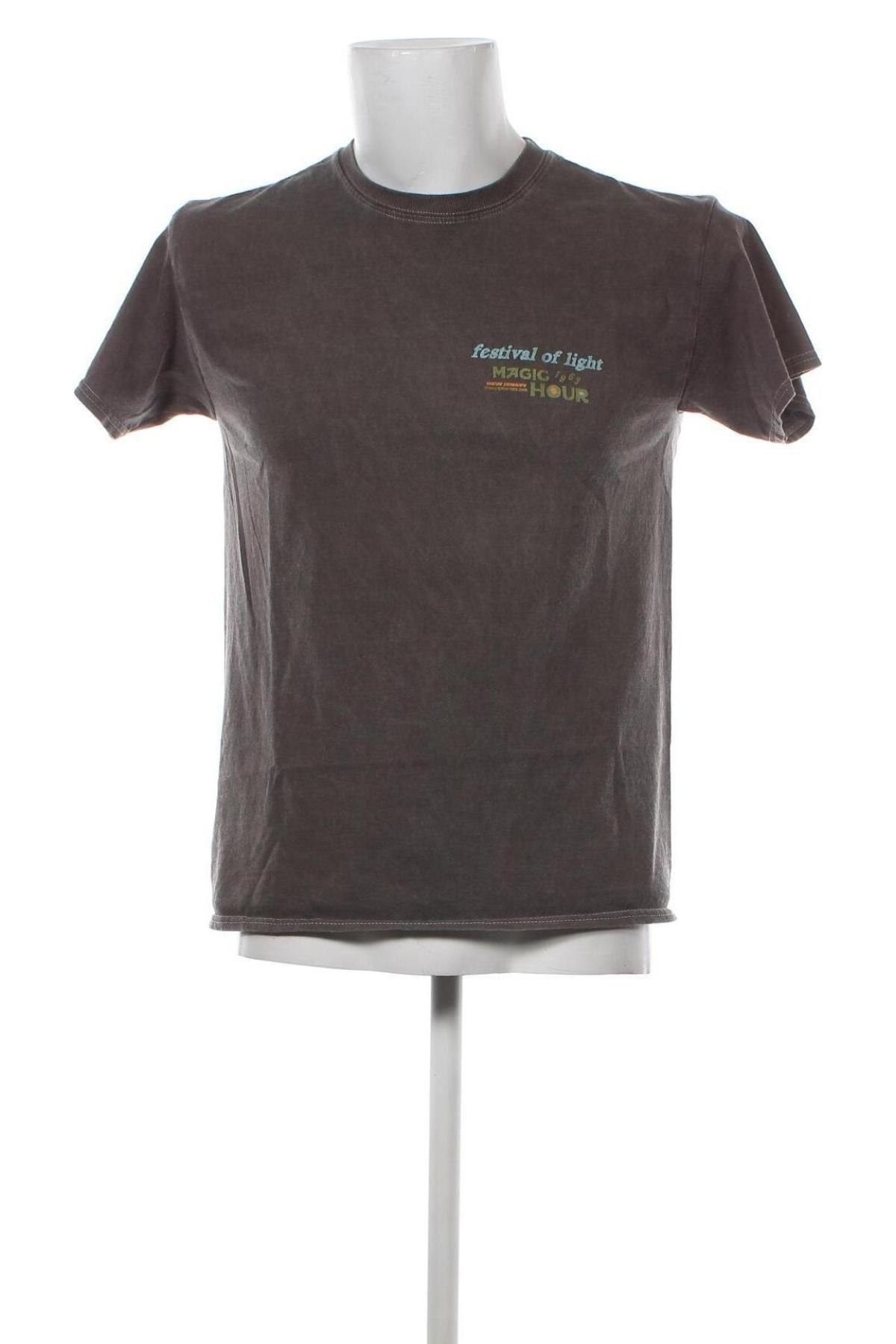 Ανδρικό t-shirt BDG, Μέγεθος XS, Χρώμα Καφέ, Τιμή 14,95 €
