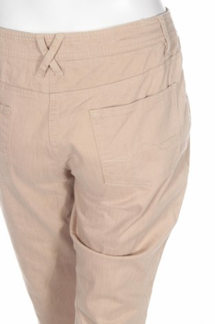 Дамски панталон In Linea, Размер L, Цвят Бежов, Цена 6,25 лв.