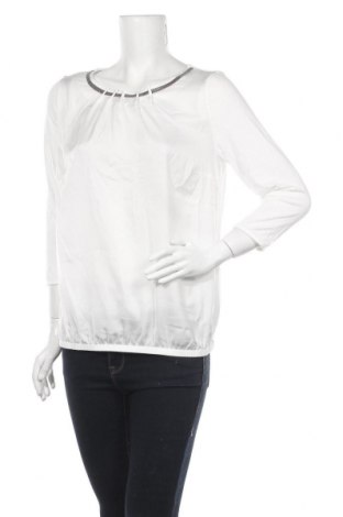 Дамска блуза Betty & Co, Размер M, Цвят Бял, 95% вискоза, 5% еластан, Цена 31,60 лв.