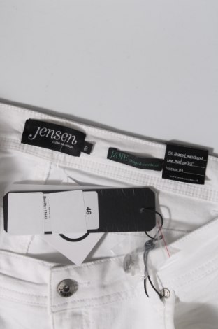 Дамски дънки Jensen, Размер XL, Цвят Бял, 62% памук, 23% полиестер, 12% вискоза, 3% еластан, Цена 81,75 лв.