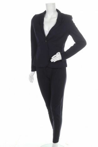 Дамски костюм S.Oliver Black Label, Размер M, Цвят Син, 60% вискоза, 32% полиамид, 8% еластан, Цена 79,00 лв.