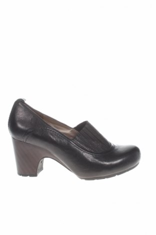 Дамски обувки Clarks, Размер 35, Цвят Черен, Естествена кожа, Цена 88,00 лв.
