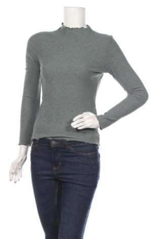 Дамски пуловер ONLY, Размер M, Цвят Зелен, 63% полиестер, 32% вискоза, 5% еластан, Цена 41,58 лв.