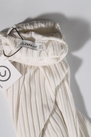 Damski sweter Zara Knitwear, Rozmiar S, Kolor Biały, 72% wiskoza, 28% poliamid, Cena 97,50 zł