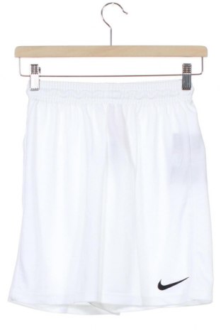 Детски къс панталон Nike, Размер 11-12y/ 152-158 см, Цвят Бял, Полиестер, Цена 24,50 лв.