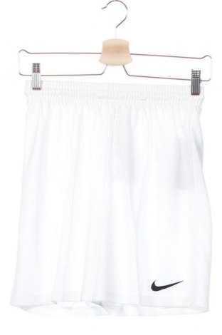 Детски къс панталон Nike, Размер 11-12y/ 152-158 см, Цвят Бял, Полиестер, Цена 29,40 лв.