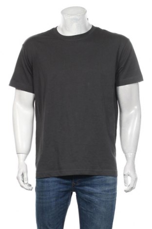 Мъжка тениска Weekday, Размер S, Цвят Черен, Памук, Цена 21,60 лв.