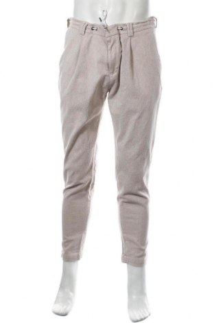 Мъжки панталон Cinque, Размер L, Цвят Бежов, 99% памук, 1% еластан, Цена 141,75 лв.