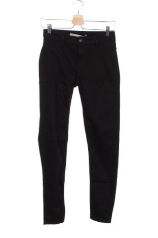 Дамски панталон Bershka, Размер S, Цвят Черен, Цена 3,15 лв.