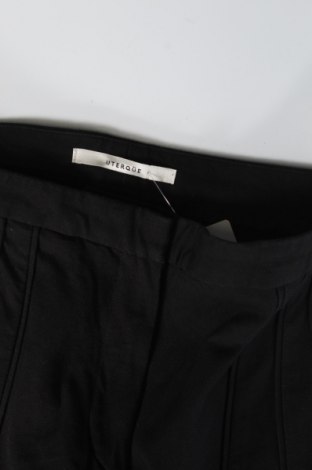 Дамски панталон Uterque, Размер XS, Цвят Черен, Цена 60,00 лв.