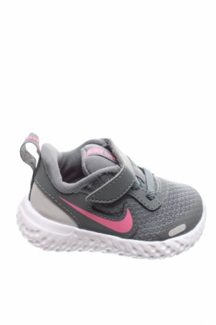 Детски обувки Nike, Размер 18, Цвят Сив, Цена 89,00 лв.