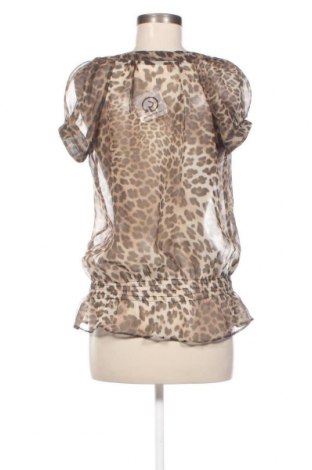 Damen Shirt River Island, Größe XS, Farbe Mehrfarbig, Preis 3,44 €