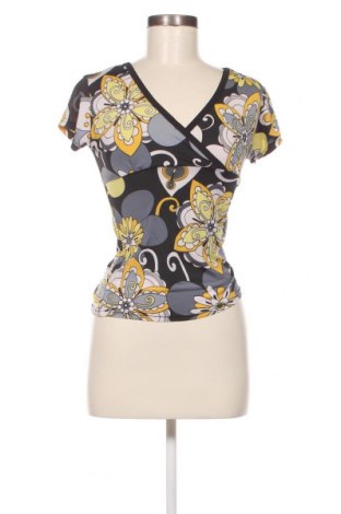 Damen Shirt, Größe S, Farbe Mehrfarbig, Preis 3,87 €