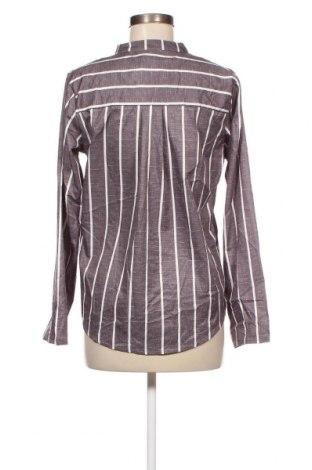 Дамска блуза, Размер S, Цвят Многоцветен, Цена 10,00 лв.