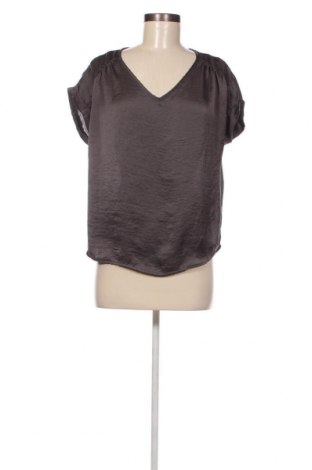Γυναικεία μπλούζα Catherine Malandrino, Μέγεθος S, Χρώμα Γκρί, Τιμή 2,23 €