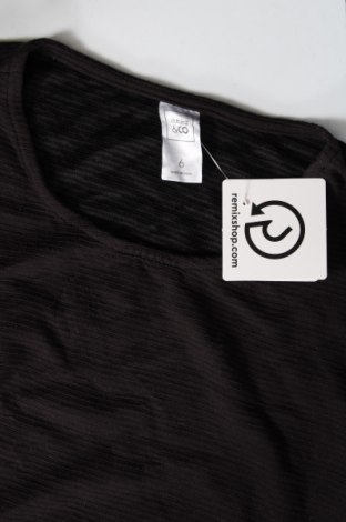Γυναικεία μπλούζα Clothing & Co, Μέγεθος S, Χρώμα Μαύρο, Τιμή 2,94 €