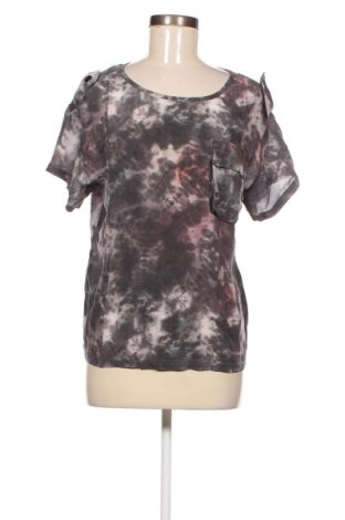 Γυναικεία μπλούζα Gestuz, Μέγεθος M, Χρώμα Πολύχρωμο, Τιμή 1,66 €