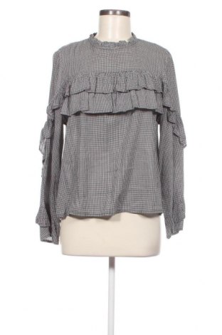 Дамска блуза Gina Tricot, Размер M, Цвят Сив, Цена 5,40 лв.