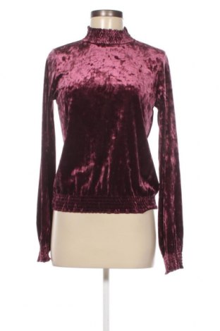 Γυναικεία μπλούζα Gina Tricot, Μέγεθος S, Χρώμα Βιολετί, Τιμή 2,97 €