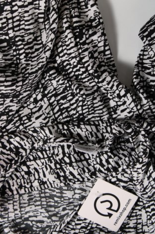 Γυναικεία μπλούζα Jacqueline De Yong, Μέγεθος XS, Χρώμα Πολύχρωμο, Τιμή 1,75 €