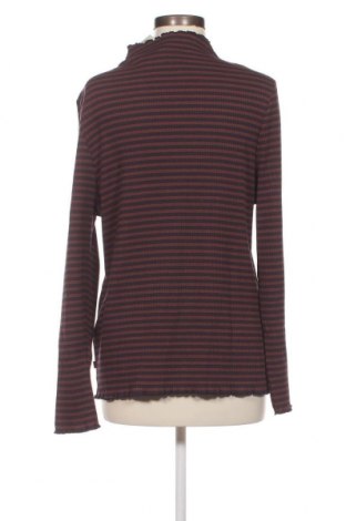 Damen Shirt Levi's, Größe XXL, Farbe Mehrfarbig, Preis 52,58 €