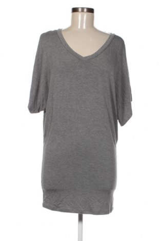 Γυναικεία μπλούζα Lock & Love, Μέγεθος M, Χρώμα Μπλέ, Τιμή 2,59 €