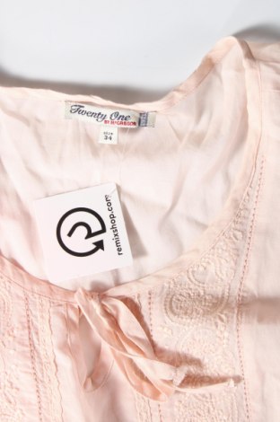 Γυναικεία μπλούζα Mc Gregor, Μέγεθος XS, Χρώμα Ρόζ , Τιμή 4,84 €