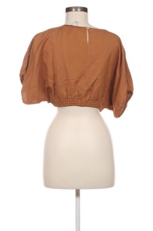 Дамска блуза Patrizia Pepe, Размер S, Цвят Бежов, Цена 92,84 лв.