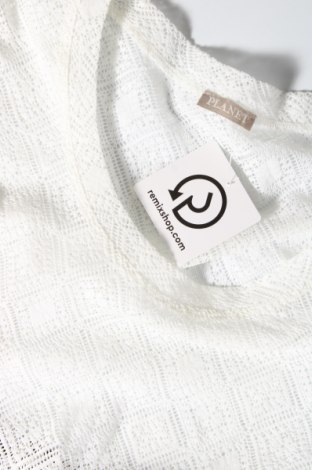 Γυναικεία μπλούζα Planet, Μέγεθος M, Χρώμα Λευκό, Τιμή 3,27 €