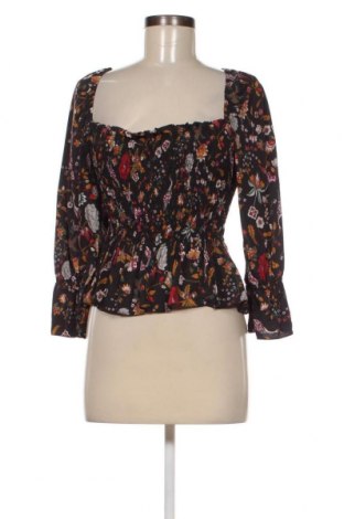 Дамска блуза Rinascimento, Размер S, Цвят Многоцветен, Цена 21,42 лв.