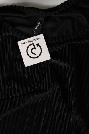 Γυναικεία μπλούζα Smash, Μέγεθος XS, Χρώμα Μαύρο, Τιμή 1,75 €