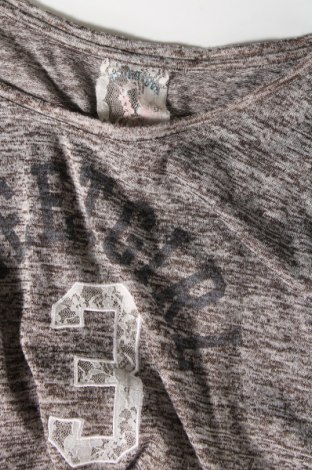 Γυναικεία μπλούζα Terranova, Μέγεθος S, Χρώμα Γκρί, Τιμή 3,08 €