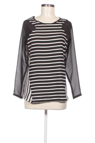 Damen Shirt Zara, Größe XS, Farbe Mehrfarbig, Preis 2,51 €