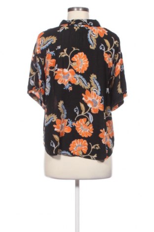 Γυναικείο πουκάμισο Patrons of peace, Μέγεθος M, Χρώμα Πολύχρωμο, Τιμή 17,44 €