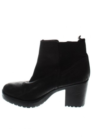 Botine de damă Graceland, Mărime 40, Culoare Negru, Preț 50,52 Lei