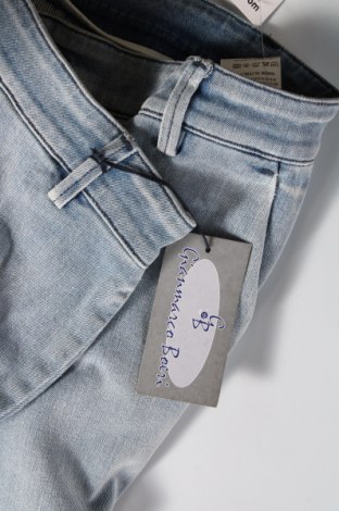 Γυναικείο Τζίν, Μέγεθος XL, Χρώμα Μπλέ, Τιμή 11,14 €