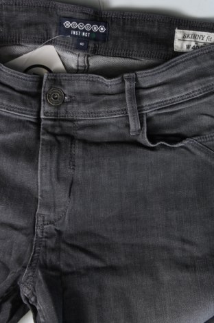 Dámske džínsy  Bonobo, Veľkosť M, Farba Sivá, Cena  3,12 €