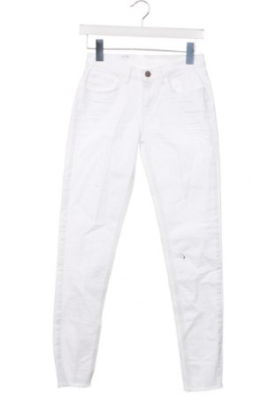 Damen Jeans Brian Dales & Ltb, Größe S, Farbe Weiß, Preis 9,42 €