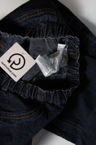 Dámske džínsy  C&A, Veľkosť S, Farba Modrá, Cena  3,95 €