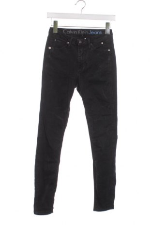 Дамски дънки Calvin Klein Jeans, Размер S, Цвят Черен, Цена 49,00 лв.