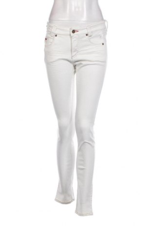 Γυναικείο Τζίν Cinque, Μέγεθος S, Χρώμα Λευκό, Τιμή 12,45 €