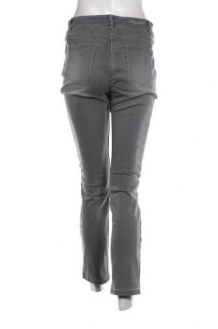 Damen Jeans Gerry Weber, Größe M, Farbe Grau, Preis 37,58 €
